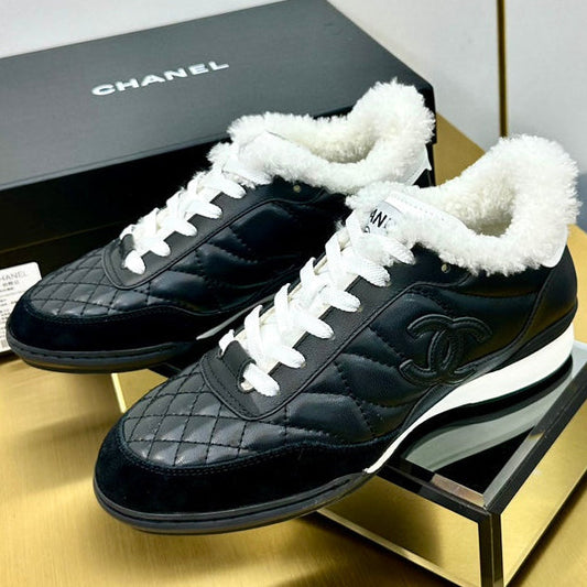 Chanel 2026 Quilted Shearling Sneakers Cowhide 986965