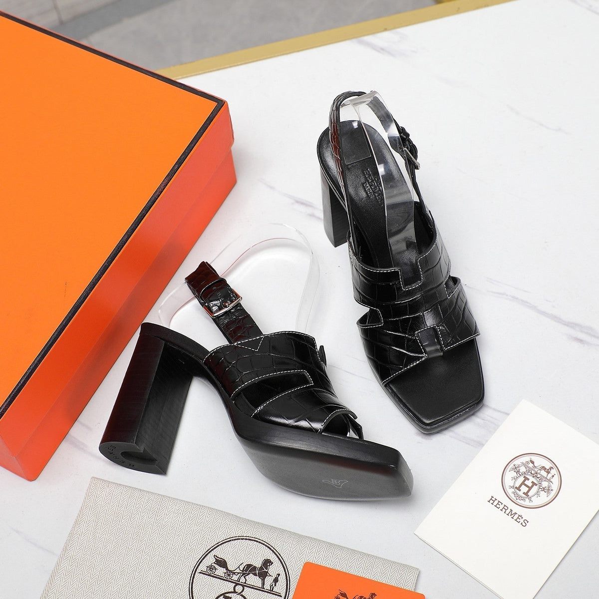 ERIS 95 SANDAL BLACK CALFSKIN PATTERNED