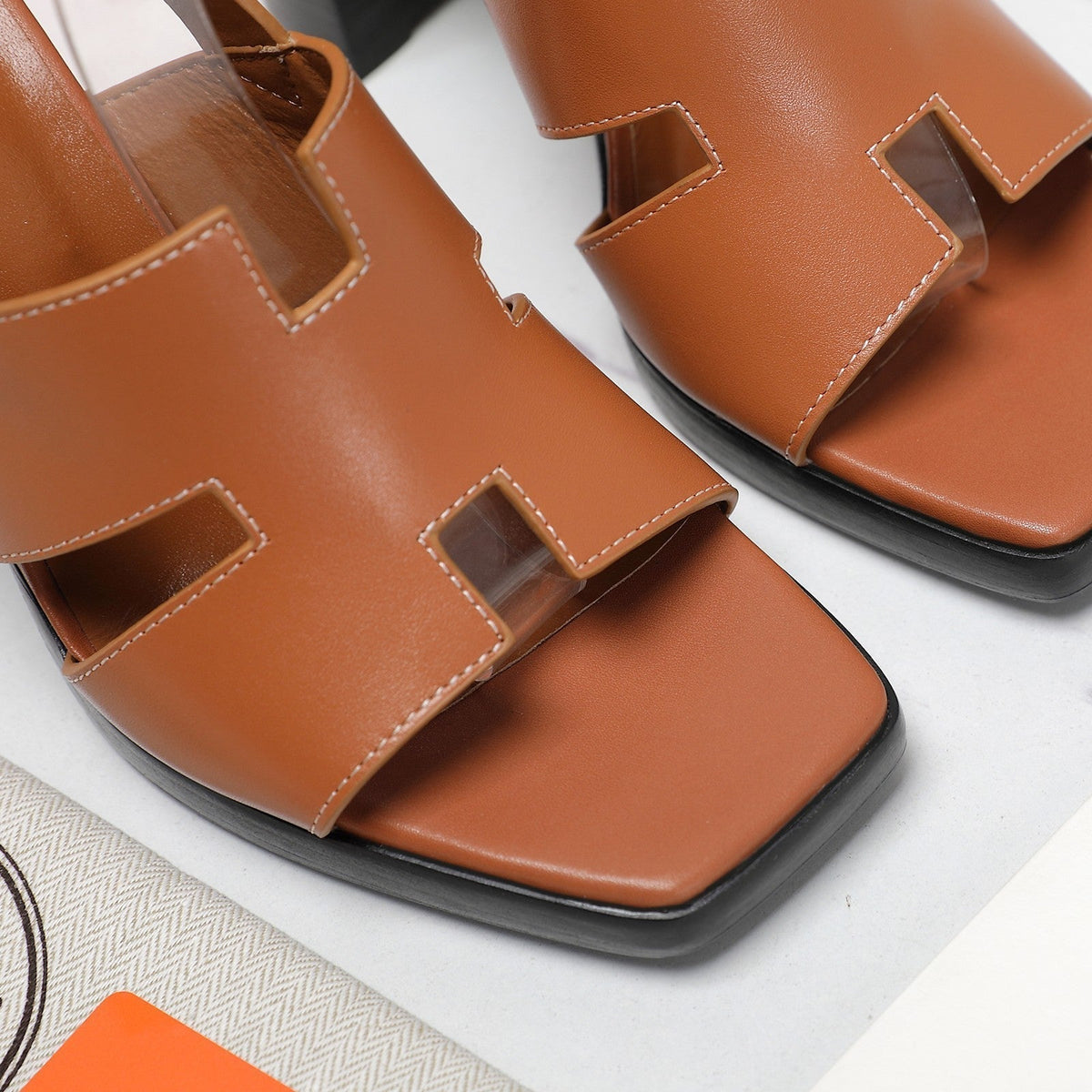 ERIS 95 SANDAL CARAMEL CALFSKIN