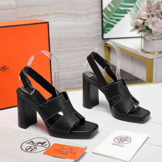 ERIS 95 SANDAL BLACK CALFSKIN
