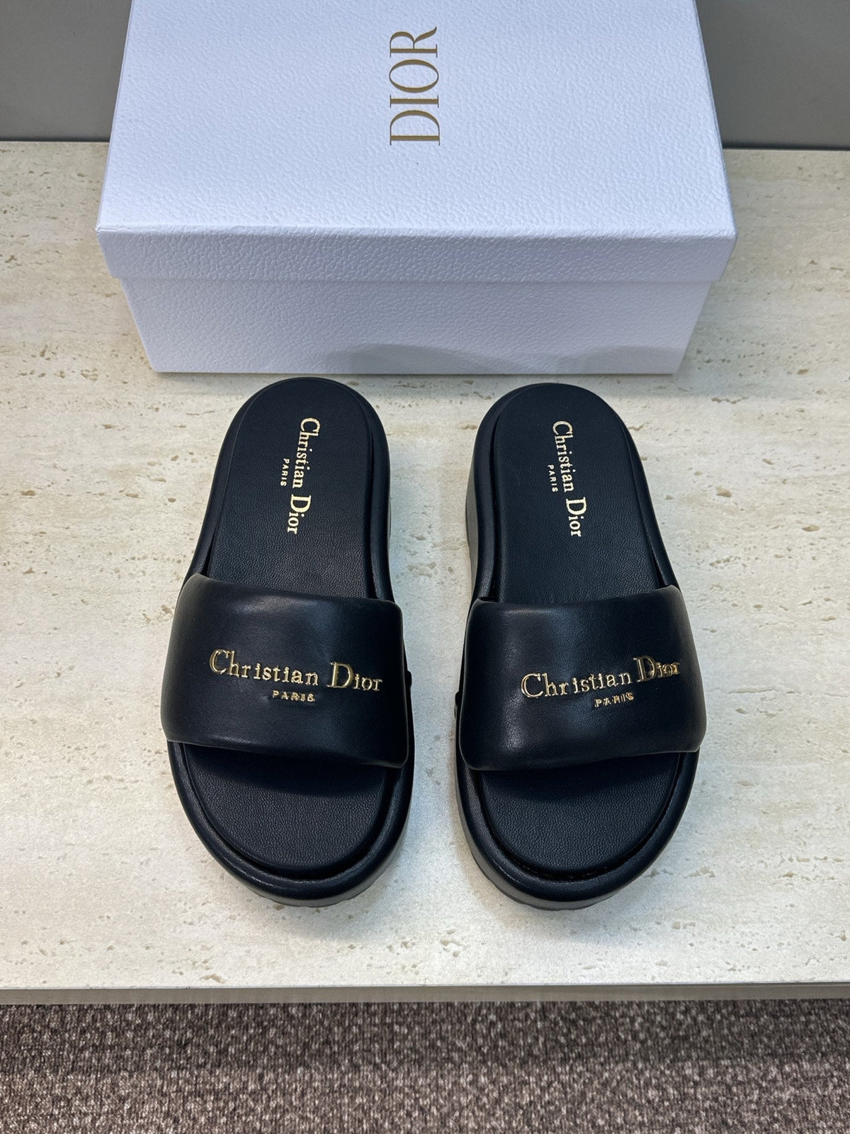 CD D-Lane Platform Slide 4cm Black Leather 633078