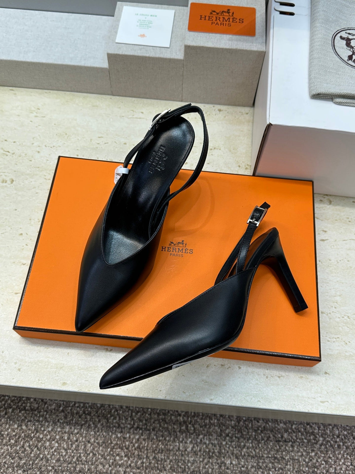 HM Nicoletta Slingback 9cm Black Calfskin 830198