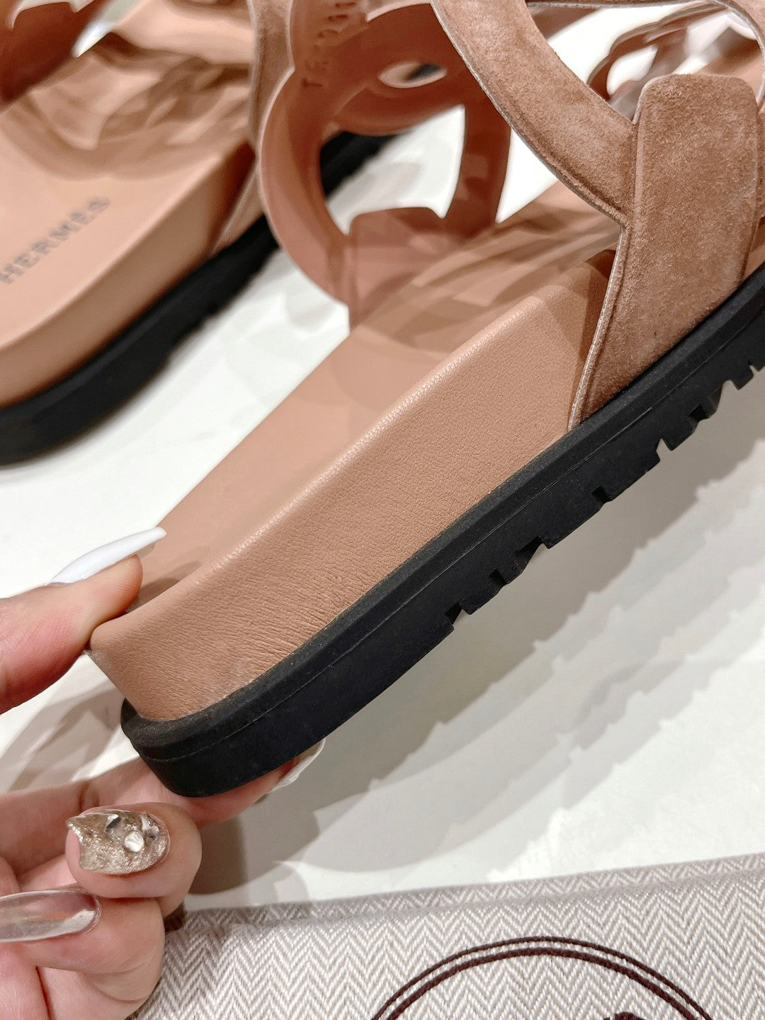 EXTRA SANDAL PASTEL PINK NUDE CALFSKIN