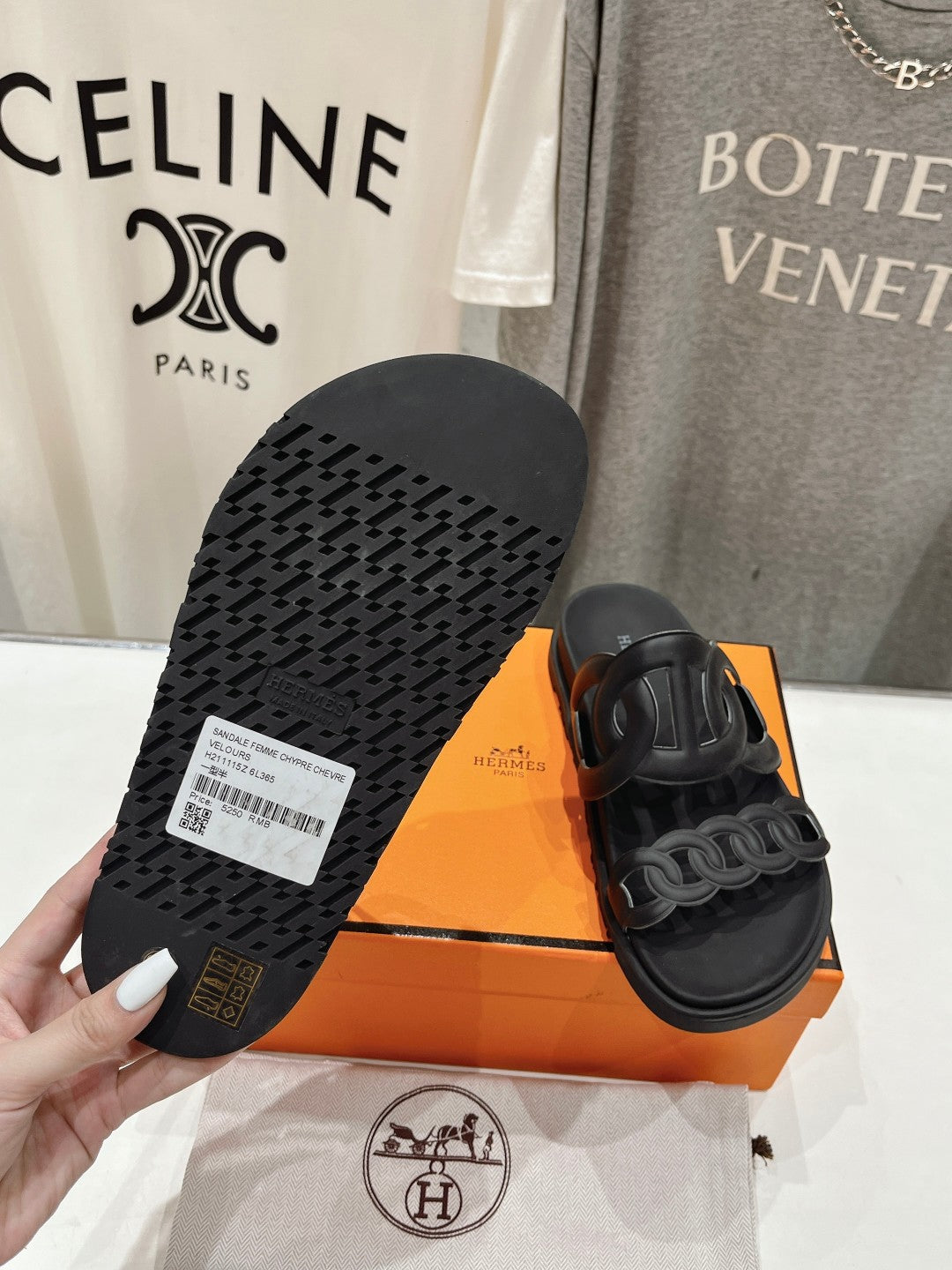 EXTRA SANDAL BLACK CALFSKIN