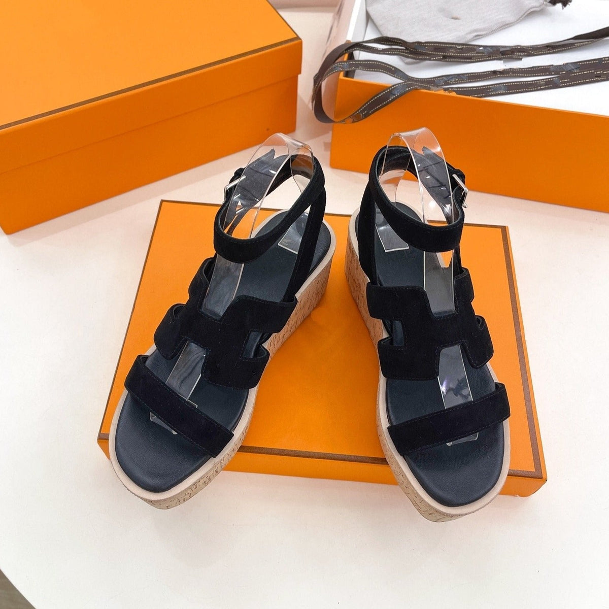 Havane 30 Sandal Black Suede