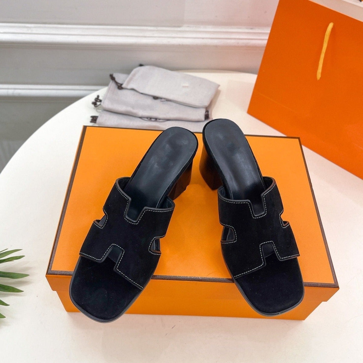 HELIA 60 SANDAL BLACK SUEDE