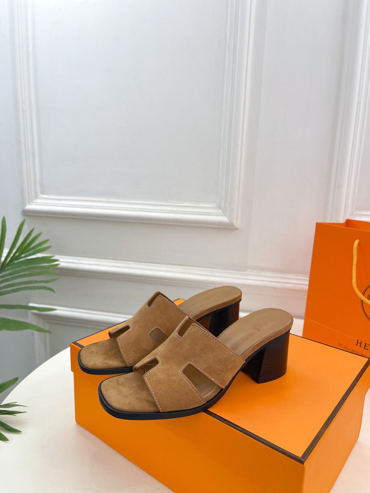 HELIA 60 SANDAL BROWN SUEDE