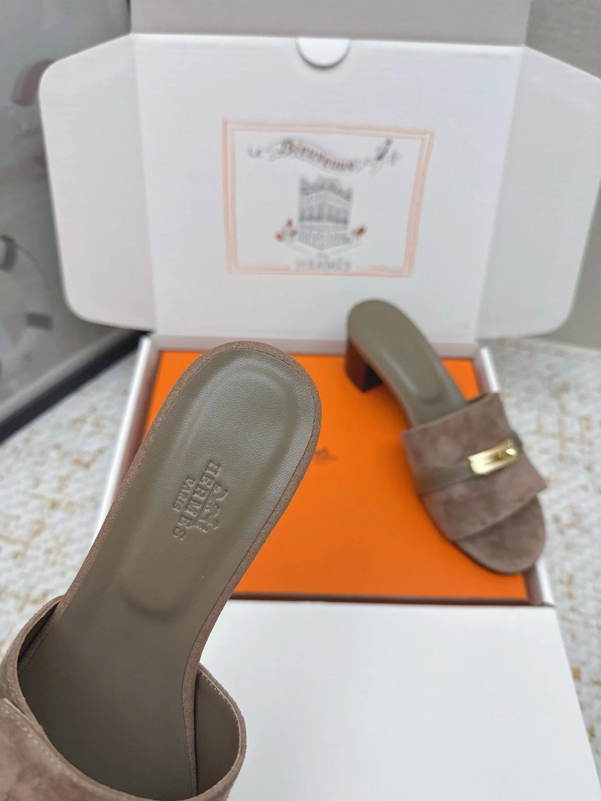 HM 26ss Oasis Sandals 50 Brown Suede Cowhide 625149