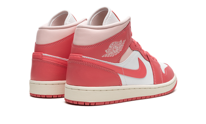 AIR JORDAN 1 MID WMNS "Strawberries And Cream" BQ6472 186