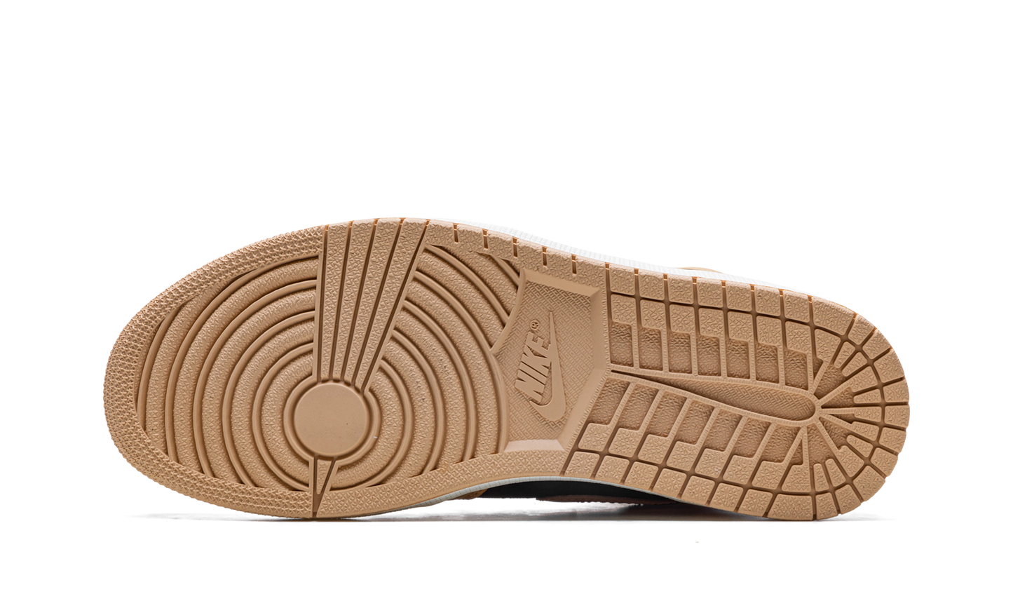 Air Jordan 1 "Heirloom" 555088 202