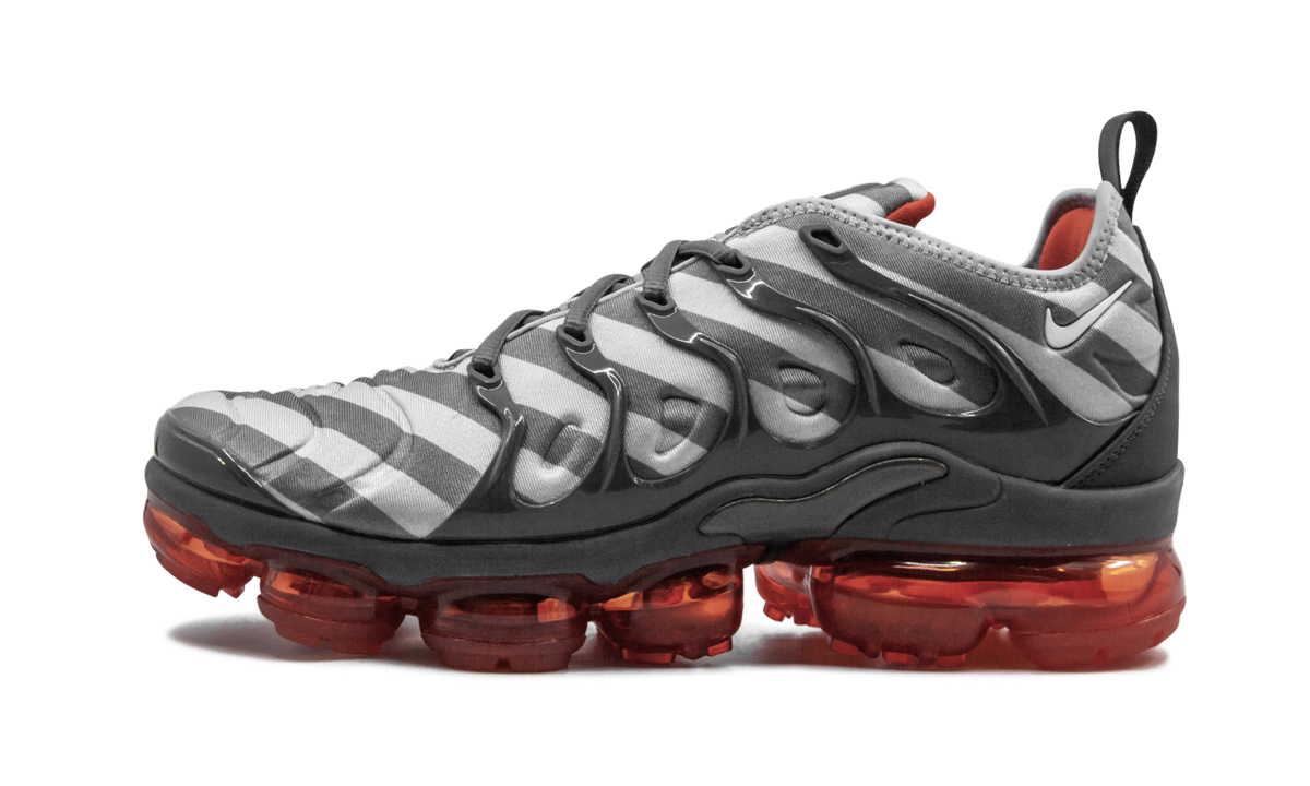 Air VaporMax Plus "Grey / Red" 924453 020