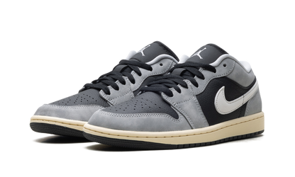 Air Jordan 1 Low SE "Light Smoke Grey" HQ2010 012