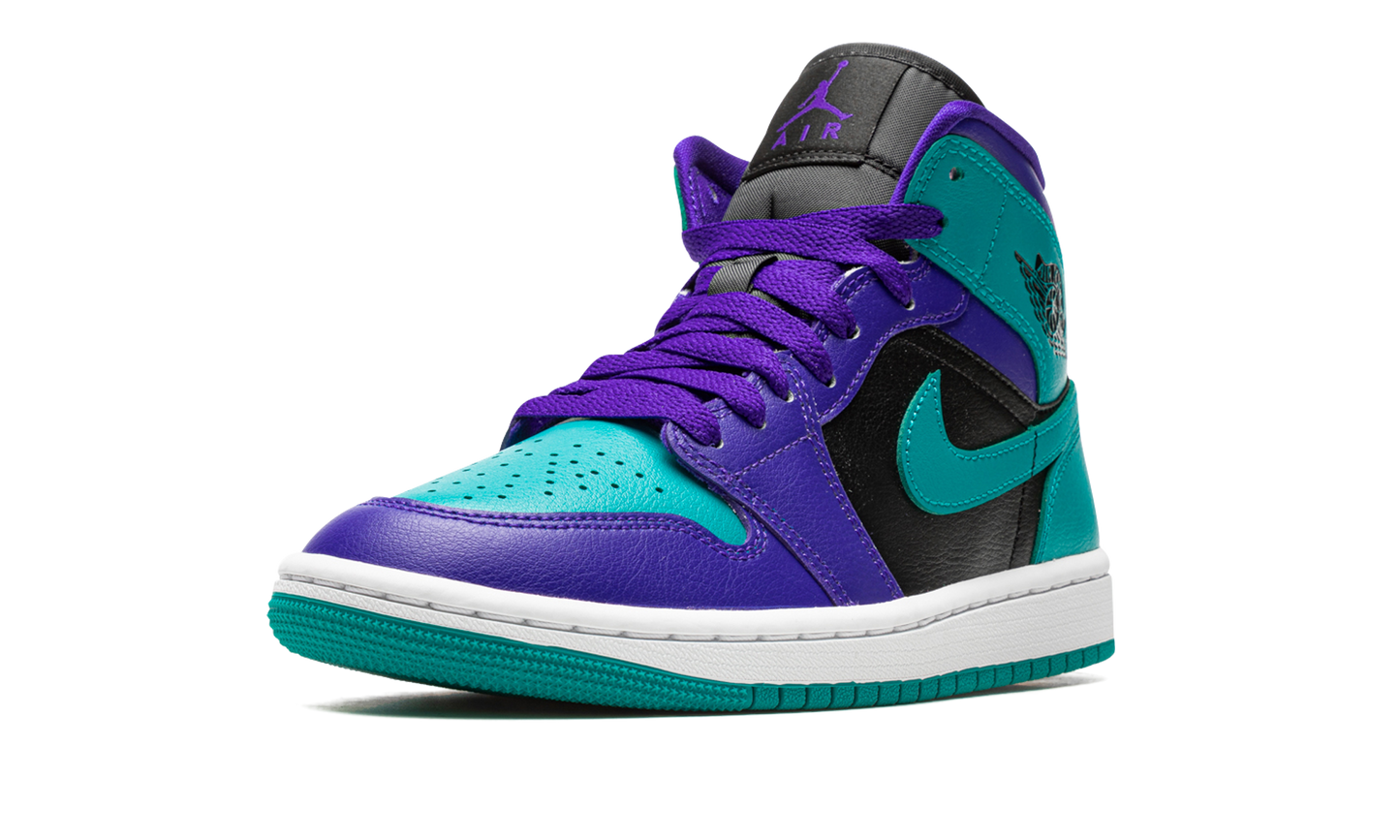 AIR JORDAN 1 MID WMNS "Black Grape" BQ6472 502