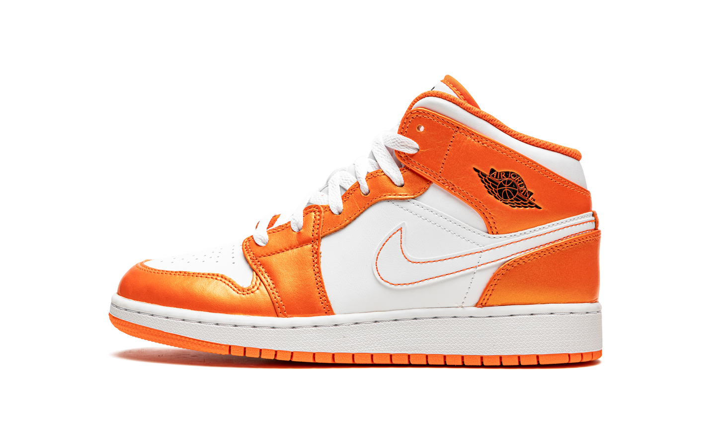 Air Jordan 1 Mid SE GS "Electro Orange" DM4228 800