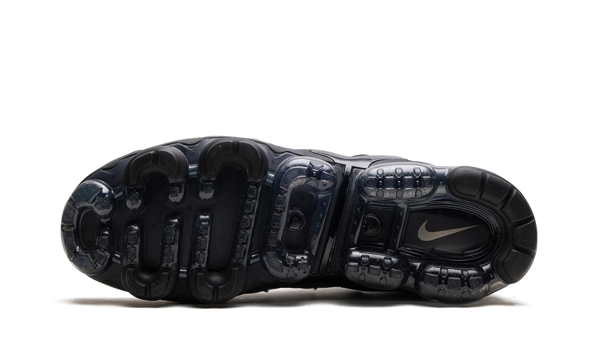 Air Vapormax Plus "Black" BQ5068 001