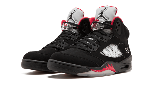 Air Jordan 5 Retro Supreme "Supreme" 824371 001