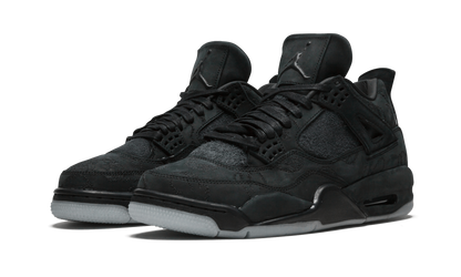 Air Jordan 4 Retro "Kaws - Black" 930155 001