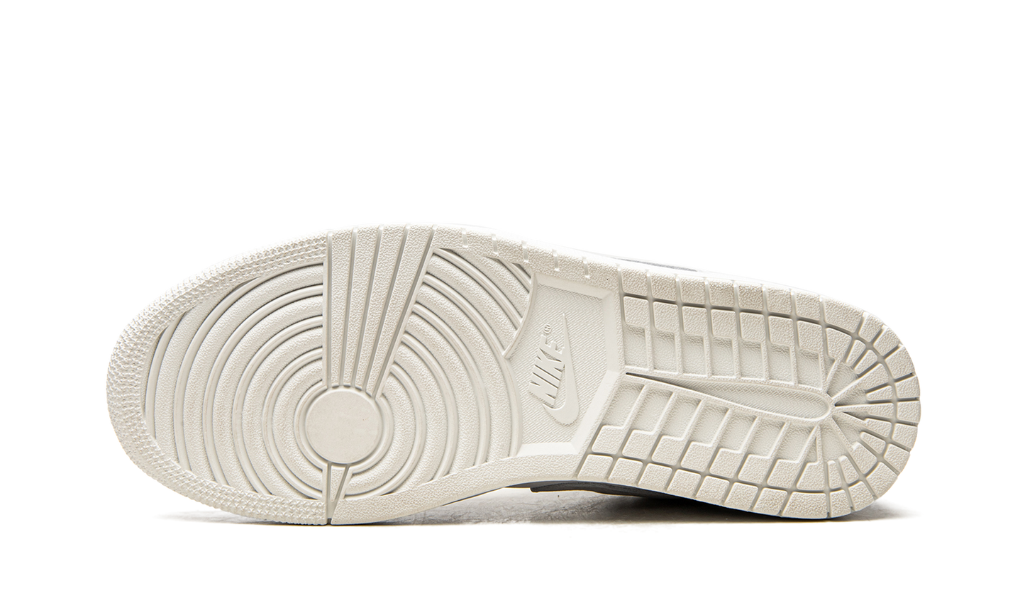 Air Jordan 1 Low "Paris" CV3043 100