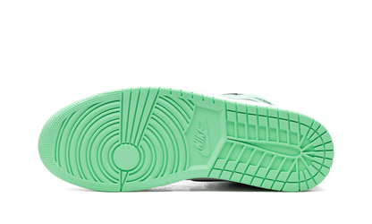 Air Jordan 1 Retro High OG "Green Glow" DZ5485 130