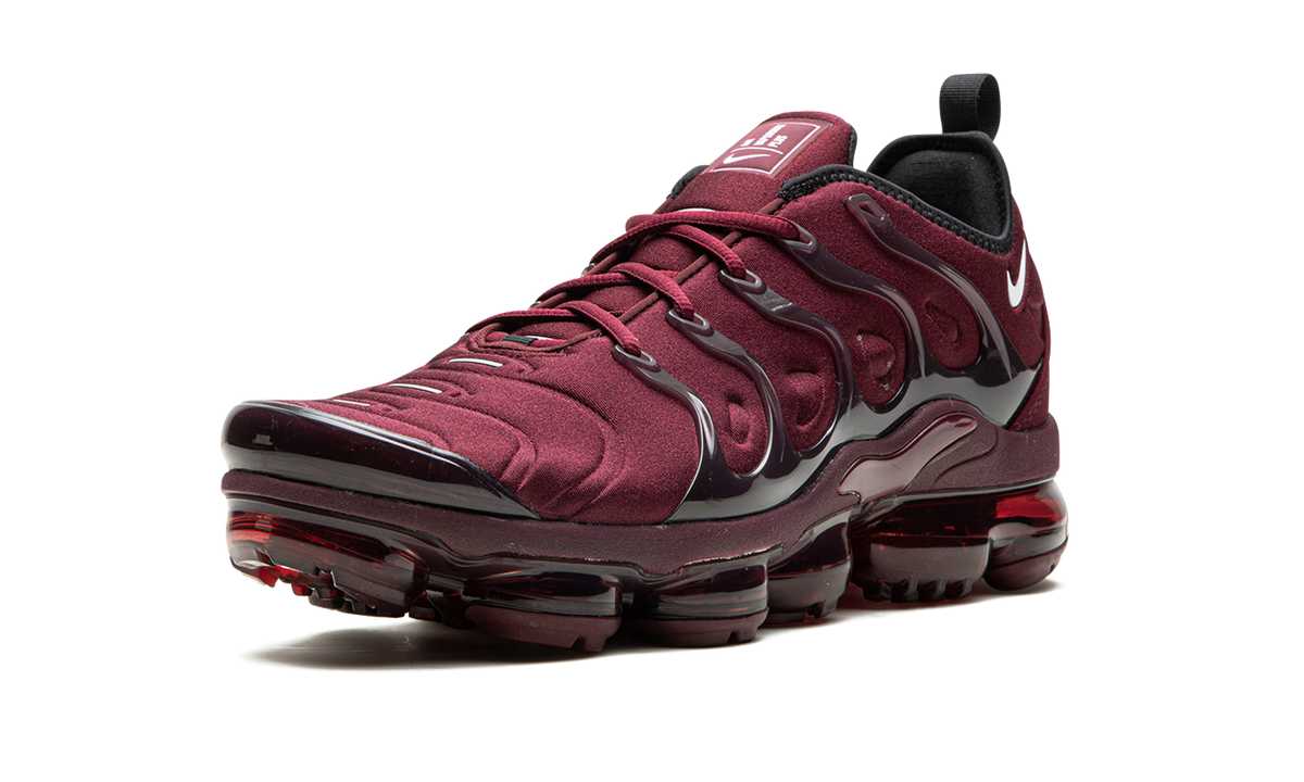 Nike Air VaporMax Plus "Burgundy" FN6850 681