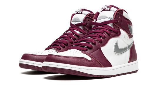 Air Jordan 1 Retro High OG "Bordeaux" 555088 611