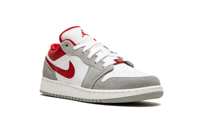 Air Jordan 1 Low SE GS "Smoke Grey Gym Red" DM0589 016