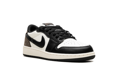 Air Jordan 1 Low OG GS "Mocha" CZ0858 102