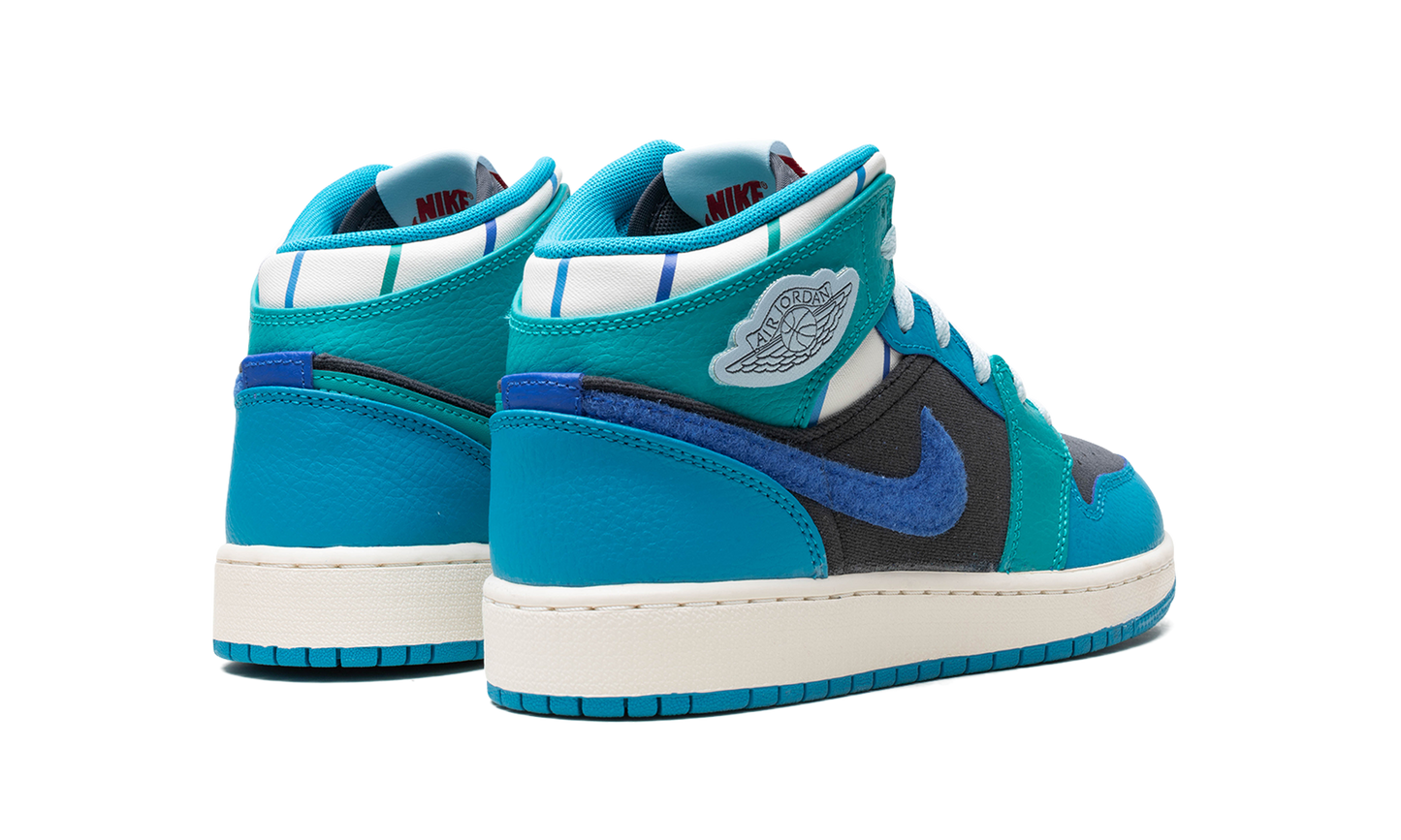 Air Jordan 1 GS "Inspired By The Greatest" FJ9482 004