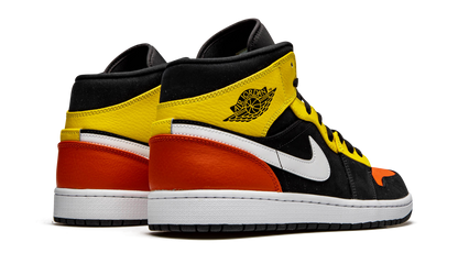 Air Jordan 1 Mid SE "Amarillo Orange" 852542 087