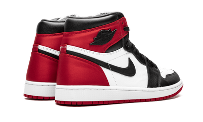 AIR JORDAN 1 HIGH OG WMNS "Satin Black Toe" CD0461 016