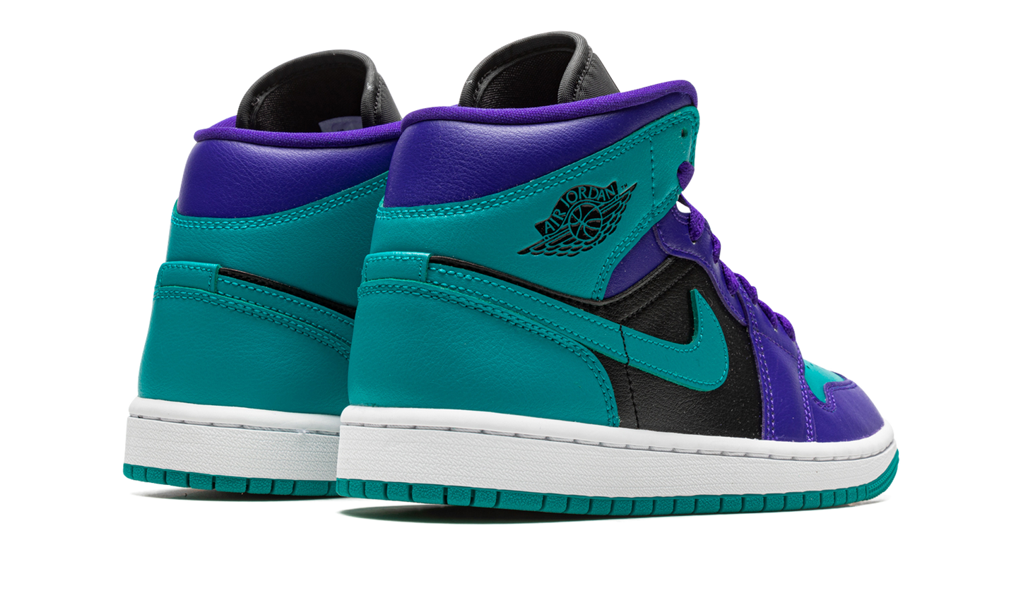 AIR JORDAN 1 MID WMNS "Black Grape" BQ6472 502