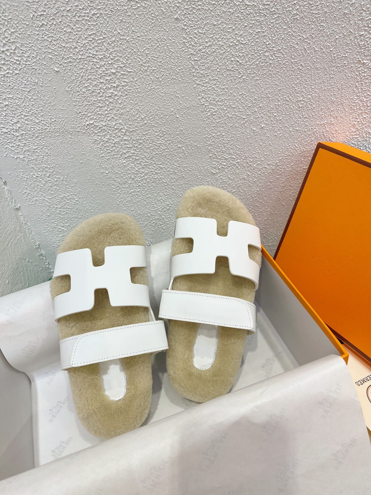 Chypre Sandal White shearling insole White goatskin lining