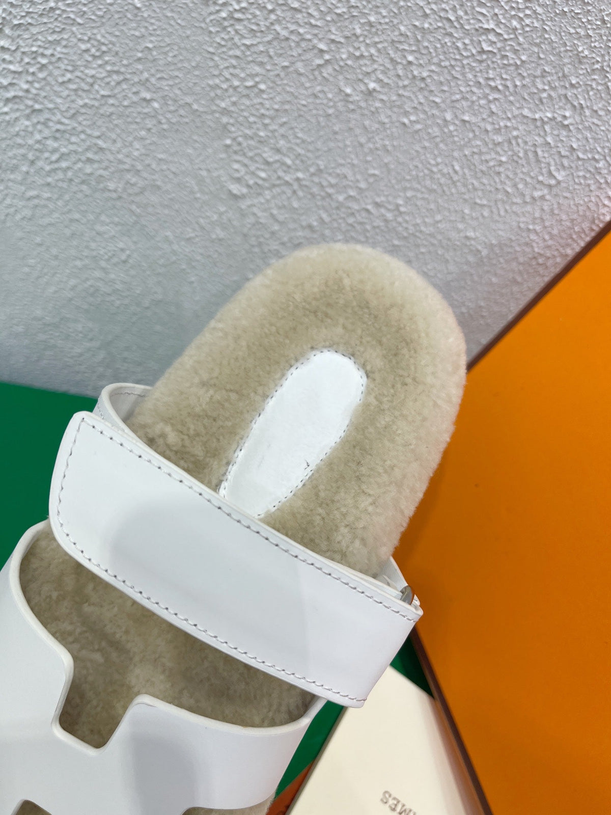 Chypre Sandal White shearling insole White goatskin lining