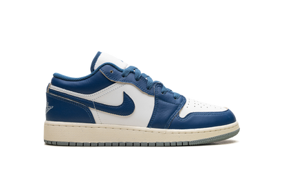 Air Jordan 1 Low GS "Industrial Blue" FN9137 141