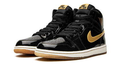 Air Jordan 1 Retro High OG "Black/Metallic Gold" 555088 019