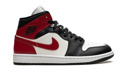 AIR JORDAN 1 MID WMNS "Black Toe" BQ6472 160