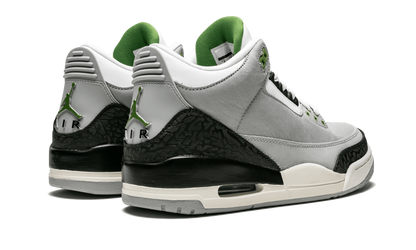Air Jordan 3 Retro "Chlorophyll" 136064 006