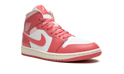 AIR JORDAN 1 MID WMNS "Strawberries And Cream" BQ6472 186