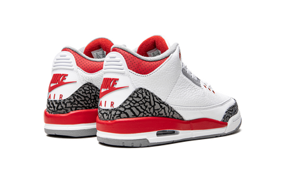 Air Jordan 3 Retro GS "Fire Red 2022" DM0967 160