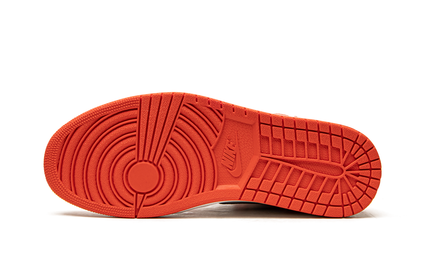 Air Jordan 1 Retro High "Rare Air - Max Orange" 332550 800