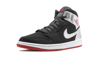 Air Jordan 1 Mid "Johnny Kilroy" 554724 057